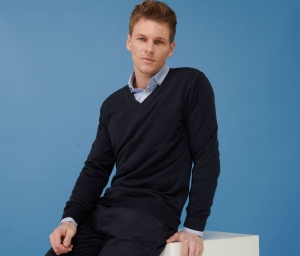 Pull col V homme