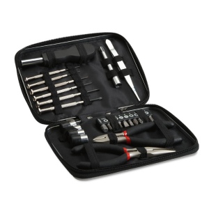 PAUL - Jeu d'outils dans une boite
