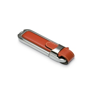 Datashield usb Clé USB dans son étui métallique avec applications de cuir - 8 go (import)