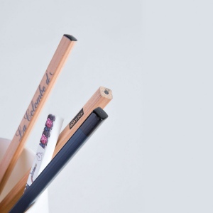 Crayon Prestige Nat Carré 17,6 Incol
