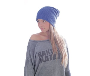 Bonnet snobby