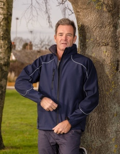 Veste softshell à capuche