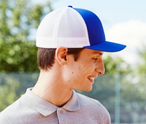 Casquette américaine bicolore