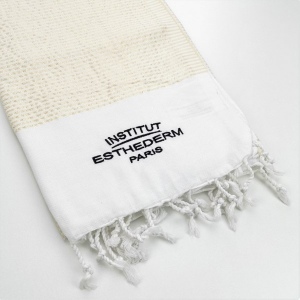 Serviette de plage fouta avec logo brodé