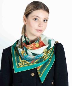 Foulard en création de dessin 100% twill polyester imprimé - 70 x 70 cm