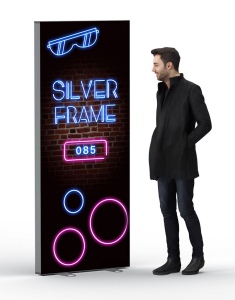 Box lumineuse en aluminium 85 x 200 cm