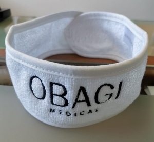 Bandeau de tête en éponge avec logo brodé