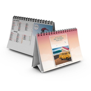 Chevalet standard 7 feuillets sur la route des vacances 2025 marquage quadri - avec plaque feuillets repositionnables