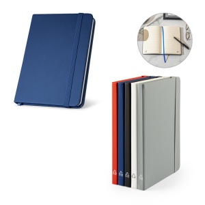 CAMPUS. Cahier A5 à couverture rigide en PU (35% recyclé) avec pages lignées