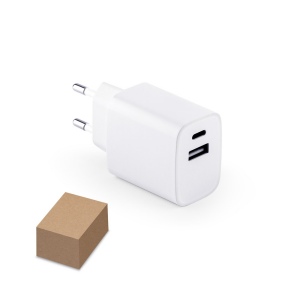 WEGENER. Adaptateur secteur avec port USB-A 18W et USB-C 20W en 100% rABS