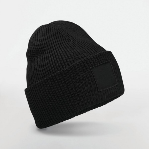 Bonnet à large revers avec patch ton sur ton