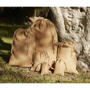 Sac avec cordon en toile de jute