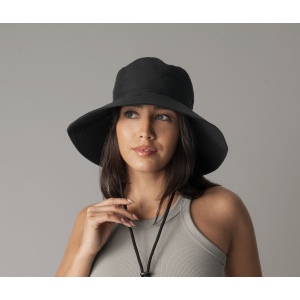 Chapeau en nylon