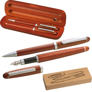 Set tout en bois