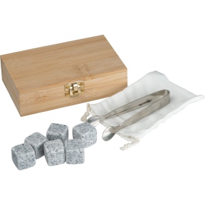 Set de glaçons dans une boîte en bambou