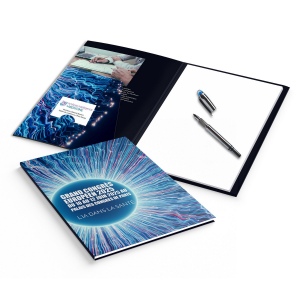 BLOC SEMINAIRE MAXI 220X325 MM - COUVERTURE 380g PELLICULAGE BRILLANT RECTO SEUL - BLOC INTERIEUR 30F AVEC IMPRESSION NOIR RECTO 80g OFFSET