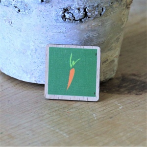 Badge sur mesure, imprimé avec broche et carte personnalisée