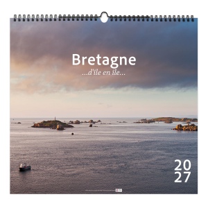 BRETAGNE D'ILE EN ILE - XXL 474 X 450 MM - MARQUAGE QUADRI - PAGE DE GARDE NON REPIQUEE
