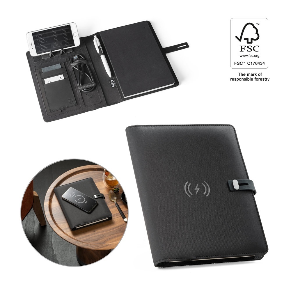 EMERGE A5 FOLDER. Porte documents A5 en 300D 100% rPET avec chargeur sans fil