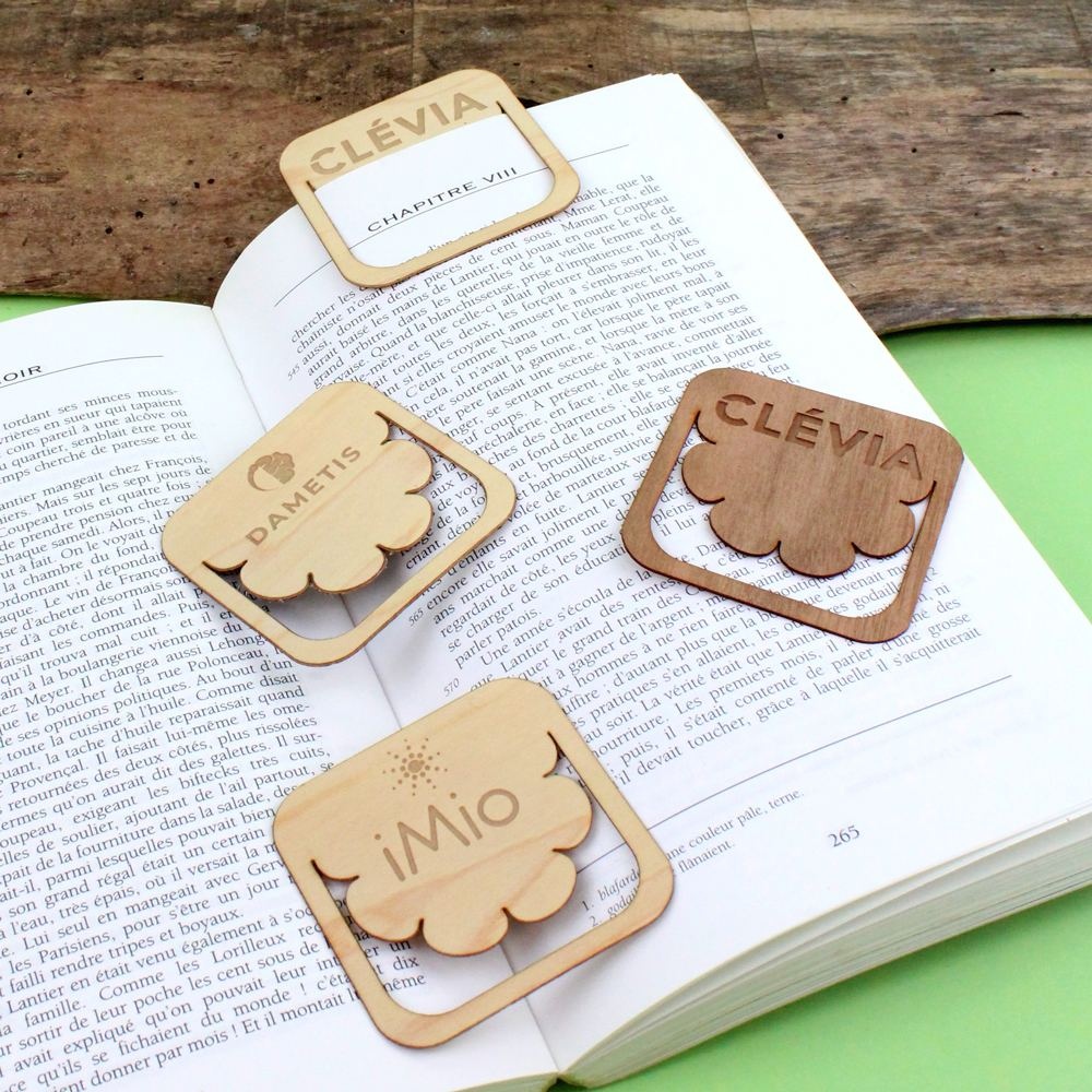 Accroche-page bois Fleur