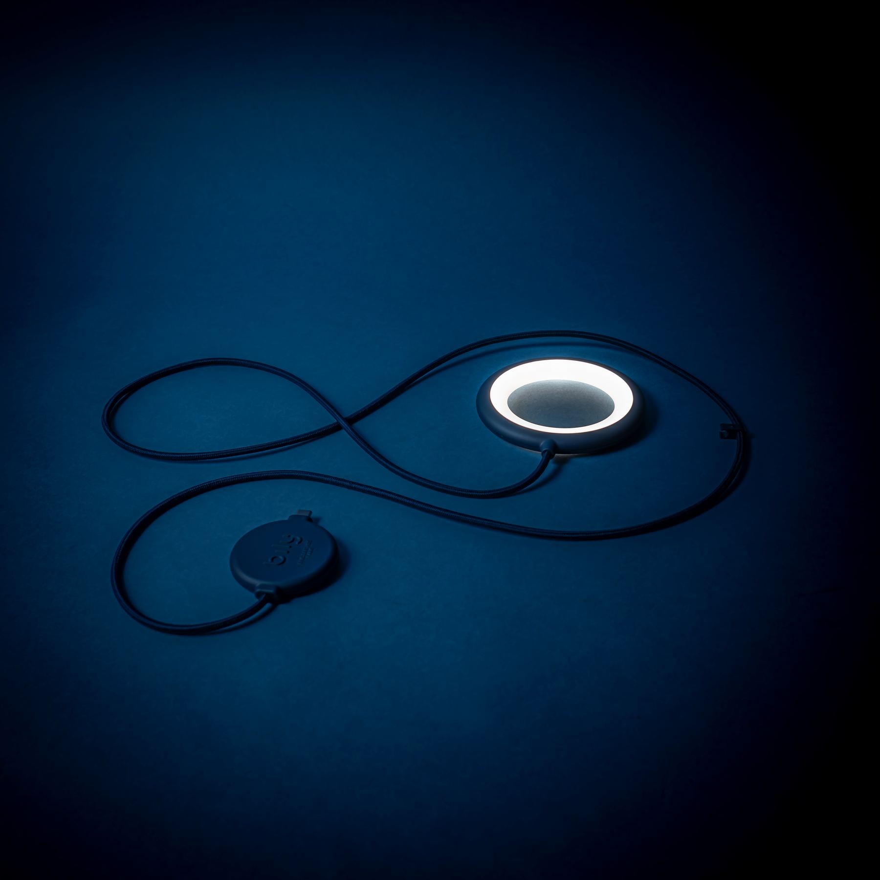 Obi-one Bily - La petite lampe nomade avec batterie intégrée !