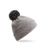 Bonnet avec pompon