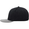 Casquette à visière plate