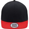 Casquette à visière plate