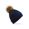 Bonnet epais avec pompon en fausse fourrure