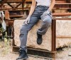 Pantalon multipoches en coton stretch