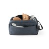 REPURPOSE BAG. Trousse de toilette em rPET 600D