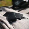 OKU - BATTERIE DE SECOURS EN PLASTIQUE RECYCLÉ ULTRA COMPACTE - 10 000 MAH - NOIRE