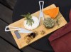 Planche à découper en bambou avec couverts à fromage 'Takeita'