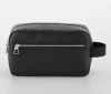 Trousse de toilette en simili cuir