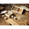 Le célèbre jeu « tic tac toe » dans une version en bois