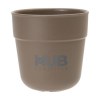 Un gobelet à café réutilisable de la marque BE O Lifestyle