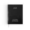 Semainier paris 2025 - 210x270mm - couverture noire transfert a chaud 16 pages personnalisees en debut d'agenda