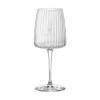 Verre à vin en verre clair