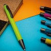 Stylo en plastique avec clip en métal