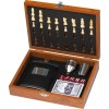 Set de jeux avec flasque, jeux de cartes et échec