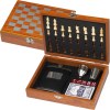 Set de jeux avec flasque, jeux de cartes et échec