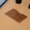 PORTE CARTE SIMPLE EN CUIR VERITABLE MARRON FONCE