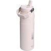 Bouteille d'eau de 700 ml avec paille rabattable Stanley IceFlow™ 2.0