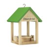 Charmante mangeoire à oiseaux de la marque Rackpack, fabriquée en bois de pin certifié FSC 100% et équipée d'une table et de deux chaises