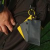La Chipolo CARD est un traceur Bluetooth intelligent qui vous aide à retrouver rapidement vos objets importants, tels que votre portefeuille, votre sac, votre sac à dos ou votre valise