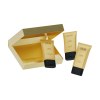 Coffret contenant 3 produits de soin au parfum Euphoria. Contenu :