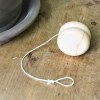 Yoyo en bois gravé